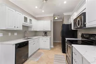 28317 Plantation Dr NE, Atlanta, GA 30324 - Photo 11