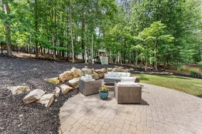 9345 Nesbit Lakes Drive, Alpharetta, GA 30022 - Photo 65