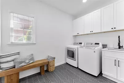9345 Nesbit Lakes Drive, Alpharetta, GA 30022 - Photo 25