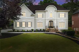 9345 Nesbit Lakes Dr, Alpharetta, GA 30022 - Photo 1