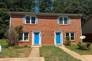 5267 Ridge Forest Dr, Stone Mountain, GA 30083 - Photo 1