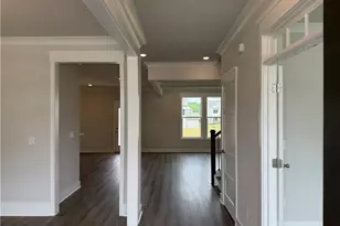 1078 Hawkins Creek Dr, Jefferson, GA 30549 - Photo 3