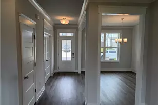 1078 Hawkins Creek Dr, Jefferson, GA 30549 - Photo 9