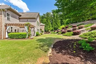 1085 Ashley Manor Dr, Roswell, GA 30075 - Photo 37