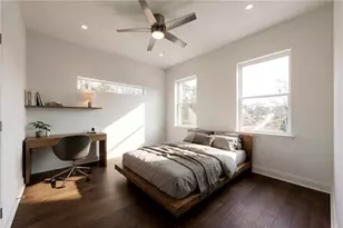 120 N Gwinnett St, Buford, GA 30518 - Photo 23