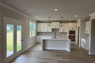 1096 Hawkins Creek Dr, Jefferson, GA 30549 - Photo 13