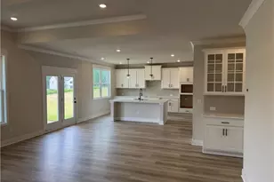 1096 Hawkins Creek Dr, Jefferson, GA 30549 - Photo 11