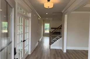 1096 Hawkins Creek Dr, Jefferson, GA 30549 - Photo 3