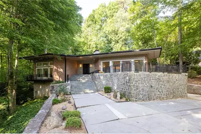 770 Kings Way NW, Atlanta, GA 30327 - Photo 3