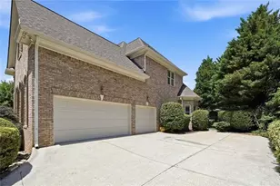 932 Grassmeade Way, Snellville, GA 30078 - Photo 35
