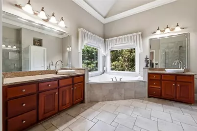 932 Grassmeade Way, Snellville, GA 30078 - Photo 19