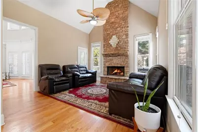 932 Grassmeade Way, Snellville, GA 30078 - Photo 11