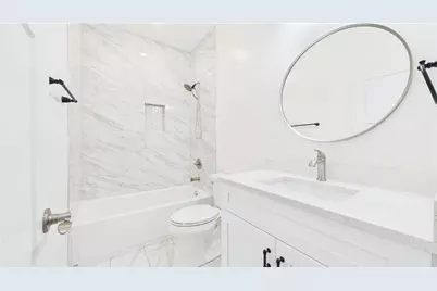 2215 Lang Drive SW, Atlanta, GA 30315 - Photo 21