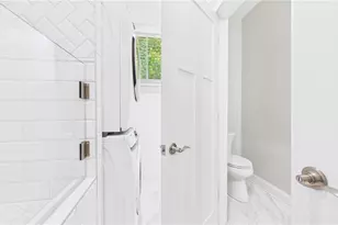 2215 Lang Dr SW, Atlanta, GA 30315 - Photo 19