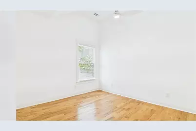 2215 Lang Drive SW, Atlanta, GA 30315 - Photo 17