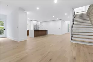 3196 Towerview Dr, Atlanta, GA 30324 - Photo 5