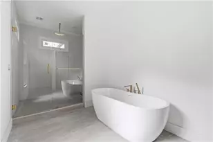 3196 Towerview Dr, Atlanta, GA 30324 - Photo 31
