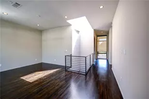 721 Longleaf Dr NE, Atlanta, GA 30342 - Photo 19