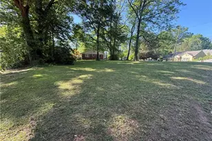 1061 Jolly Ave, Clarkston, GA 30021 - Photo 3
