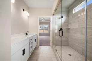 1099 Hawkins Creek Dr, Jefferson, GA 30549 - Photo 21