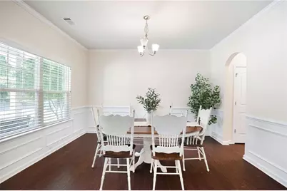 223 Jefferson Avenue, Canton, GA 30114 - Photo 5