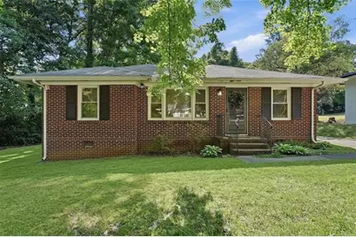 243 S Myrtle Street, Winder, GA 30680 - Photo 3