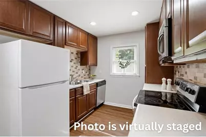 243 S Myrtle Street, Winder, GA 30680 - Photo 11