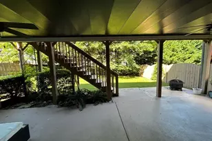2074 Garrison Wy NW, Atlanta, GA 30318 - Photo 55