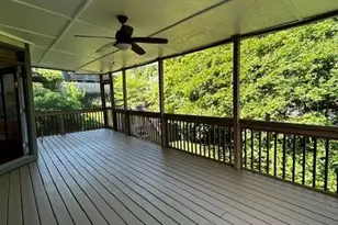 2074 Garrison Wy NW, Atlanta, GA 30318 - Photo 53
