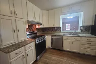 538 Cole Dr SW, Lilburn, GA 30047 - Photo 11