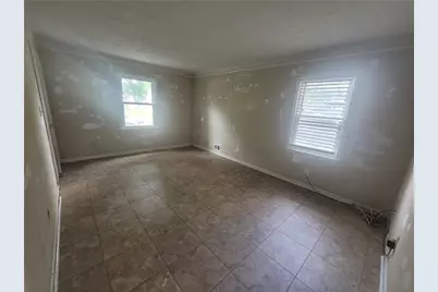 538 Cole Drive SW, Lilburn, GA 30047 - Photo 23