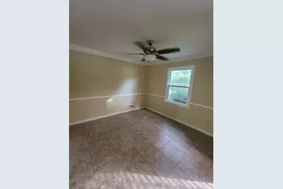 538 Cole Drive SW, Lilburn, GA 30047 - Photo 31
