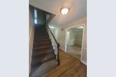 538 Cole Drive SW, Lilburn, GA 30047 - Photo 17