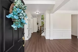 6815 Grand Magnolia Dr, Sugar Hill, GA 30518 - Photo 3