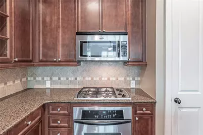 3635 E Paces Circle NE #1209, Atlanta, GA 30326 - Photo 5