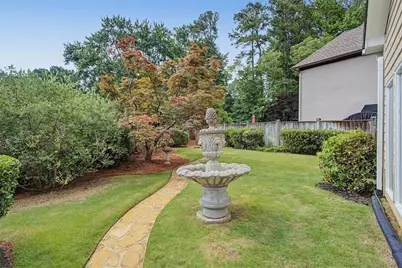 743 Noble Oak Drive, Marietta, GA 30068 - Photo 3