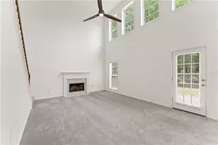 2137 Berryhill Cir SE, Smyrna, GA 30082 - Photo 17