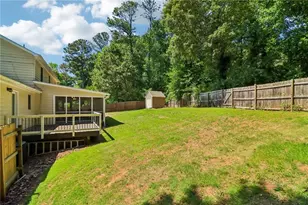 1074 Wash Lee Dr SW, Lilburn, GA 30047 - Photo 31