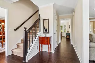 1074 Wash Lee Dr SW, Lilburn, GA 30047 - Photo 3