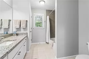 1074 Wash Lee Dr SW, Lilburn, GA 30047 - Photo 21