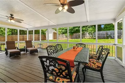 1074 Wash Lee Drive SW, Lilburn, GA 30047 - Photo 25