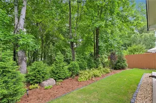 111 Hickory Village Cir, Canton, GA 30115 - Photo 27