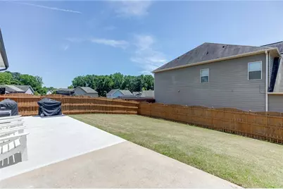 381 Eagles Bluff Way, Hoschton, GA 30548 - Photo 29