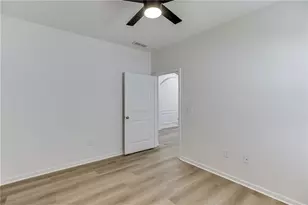 381 Eagles Blf Wy, Hoschton, GA 30548 - Photo 21