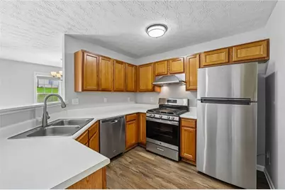 4653 Grand Central Parkway, Decatur, GA 30035 - Photo 7