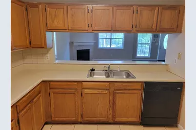1060 Hillsborough Chase NW, Kennesaw, GA 30144 - Photo 7
