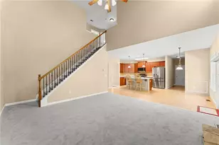 1000 Island Bluff Ln, Buford, GA 30518 - Photo 15