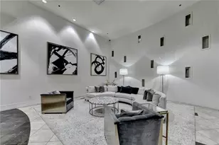 3040 Peachtree Rd NW, Atlanta, GA 30305 - Photo 3