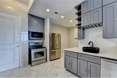 3040 Peachtree Road NW #1913, Atlanta, GA 30305 - Photo 9