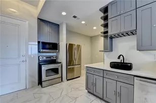 3040 Peachtree Rd NW, Atlanta, GA 30305 - Photo 9
